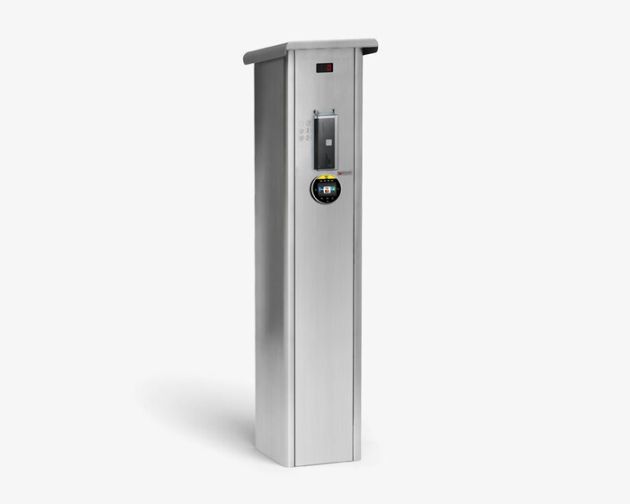 Parksäule mit Mènzeinwurf und Kartenterminal